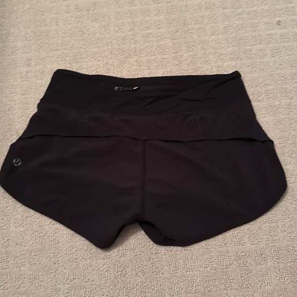 Speed up High-Rise Lined Short 2.5” black - Picture 4 of 4